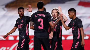 Kết quả Granada 1-4 Real: Thắng để tiếp tục nuôi mộng vô địch