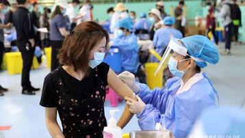 Trung Quốc trở thành Quốc gia đầu tiên hoàn thành tiêm 500 triệu liều vaccine Covid-19