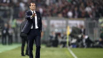 Allegri thay Pirlo dẫn dắt Juventus
