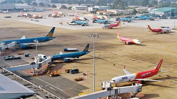 Hỏa tốc dừng các chuyến bay chở khách quốc tế tới Tân Sơn Nhất