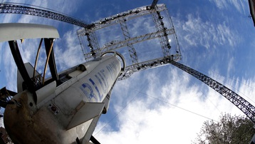 Công ty tên lửa Blue Origin bắt đầu mở bán vé du lịch vũ trụ