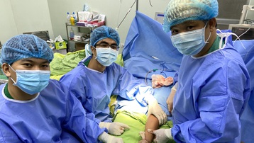 Cần Thơ: Phẫu thuật thành công cho một bệnh nhân đứt lìa bàn tay
