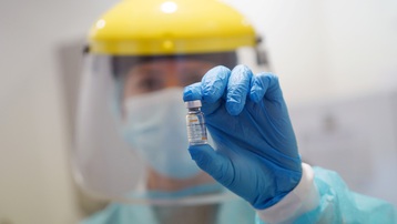 Hàn Quốc là quốc gia đầu tiên miễn cách ly cho người tiêm vaccine Covid-19 của Trung Quốc