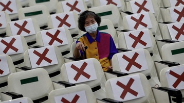Dân Đài Loan bay sang Trung Quốc tiêm vaccine bất chấp quan hệ căng thẳng