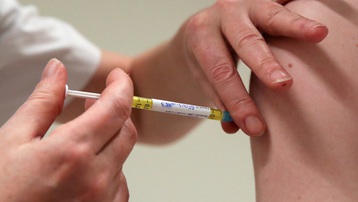 Tiêm 2 liều vaccine có thể phòng chống biến thể Delta 