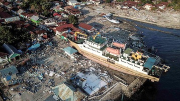 Indonesia: Động đất 6,1 độ làm rung chuyển bờ biển đảo Sulawesi