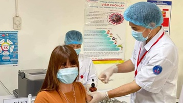 Bộ Y tế yêu cầu đẩy nhanh tiến độ tiêm chủng vaccine phòng COVID-19