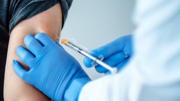Bộ Y tế yêu cầu rà soát các đối tượng tiêm vaccine COVID-19 theo đúng quy định