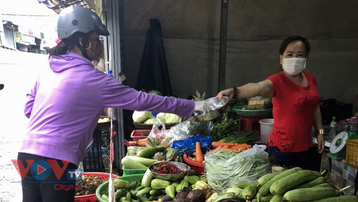 'Tổ phụ nữ đi chợ hộ' giúp người dân thực hiện tốt Chỉ thị 16 của Thủ tướng Chính phủ