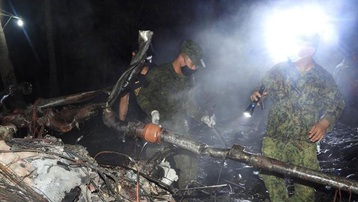 Philippines kết thúc tìm kiếm máy bay rơi với 52 người thiệt mạng