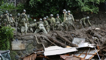 Nhật Bản: Ít nhất 3 người chết, hơn 100 người mất tích sau lở đất