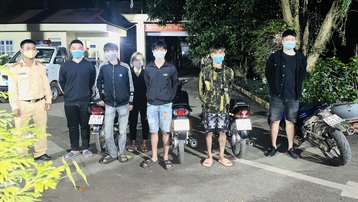 Mộc Châu: Xử lý nhóm 'quái xế' tụ tập bốc đầu xe, gây rối trật tự công cộng