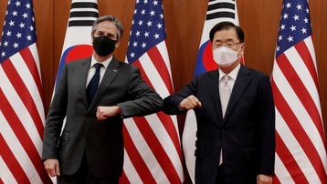 Hàn - Mỹ chính thức tập trận chung, Triều Tiên 'khó chịu'