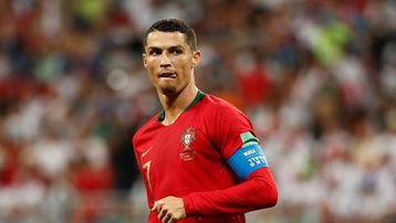 Ronaldo sẽ ra mắt M.U sau khi hoàn thành nghĩa vụ với ĐT Bồ Đào Nha