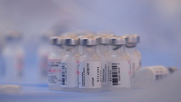 FDA dự kiến phê duyệt đầy đủ cho vaccine của Pfizer/BioNtech vào tháng 9