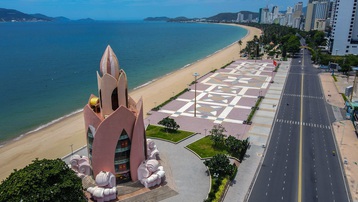 Bãi biển, danh thắng ở Nha Trang nhìn từ trên cao