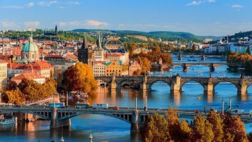 Praha của Séc được chọn là thành phố đẹp nhất thế giới năm 2021