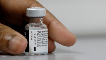 Australia hối thúc Pfizer nộp hồ sơ để được phê duyệt tiêm vaccine cho trẻ em