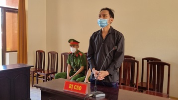 Kiên Giang: Lãnh 8 năm tù vì mua tiền giả chuyển vào tài khoản để lấy tiền thật