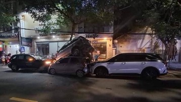 Khánh Hòa: Truy tìm lái xe gây tai nạn liên hoàn tại trung tâm Nha Trang