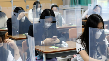 Hàn Quốc không bắt buộc giáo viên, học sinh phải test nhanh Covid-19