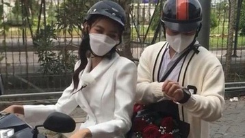 Kiếm 20 tỷ đồng chỉ trong 2 tháng, Thùy Tiên vẫn lái xe máy đi làm dù đang mặc đồ sang chảnh