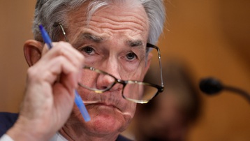 Fed tăng lãi suất sẽ tác động thế nào đến nền kinh tế và người dân Mỹ?