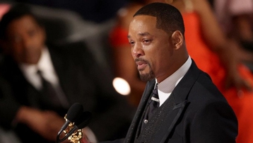 Viện Hàn lâm nói gì về hành động đánh đồng nghiệp của Will Smith tại sân khấu Oscar?