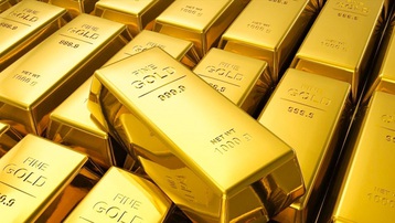 Giá vàng trong nước tăng sốc, đắt hơn vàng thế giới gần 19 triệu đồng/lượng