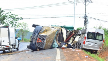 Tai nạn giao thông trên đèo Mimosa Đà Lạt khiến 7 người bị thương