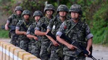 Quân đội Hàn Quốc đặt ở chế độ sẵn sàng cao nhất