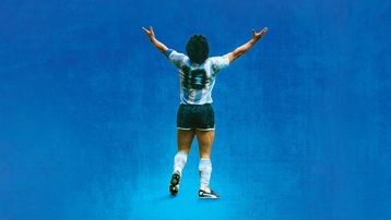 Áo thi đấu của Maradona có giá cao kỷ lục