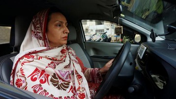 Taliban ngừng cấp giấy phép lái xe cho phụ nữ ở Afghanistan