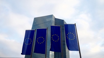 Đối phó lạm phát kỷ lục, Ngân hàng trung ương châu Âu tăng lãi suất