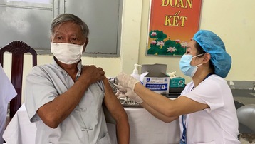 TP.HCM tổ chức tháng cao điểm tiêm vaccine COVID-19