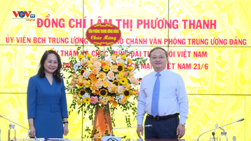 Lãnh đạo văn phòng Trung ương Đảng thăm, chúc mừng Đài TNVN nhân ngày Báo chí Cách mạng Việt Nam