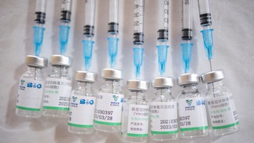 Vaccine Covid-19 của Sinopharm (Trung Quốc) hiệu quả hạn chế trước Omicron