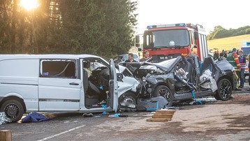 Tai nạn giao thông nghiêm trọng liên quan đến xe tự lái tại Đức
