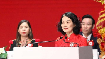 Bà Bùi Thị Hòa được bầu giữ chức Chủ tịch Hội Chữ thập đỏ Việt Nam lần thứ XI, nhiệm kỳ 2022-2027