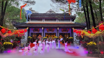 Thừa Thiên Huế: Nhiều hoạt động tại lễ hội đền Huyền Trân