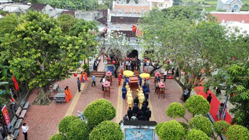 Bình Định đón Bằng di sản Lễ hội Chùa Bà - Cảng thị Nước Mặn