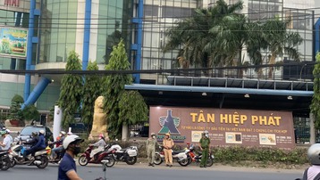Cha con ông Trần Quí Thanh bị bắt giữ, Công ty Tân Hiệp Phát có người điều hành mới