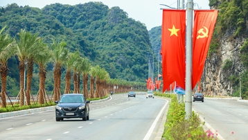Quảng Ninh: Hoàn thiện đường bao biển ven vịnh Hạ Long sang Bái Tử Long