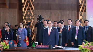 Thủ tướng: Đoàn kết không phải là khẩu hiệu suông mà phải thể hiện trong ý chí và hành động cụ thể để củng cố vai trò trung tâm của ASEAN