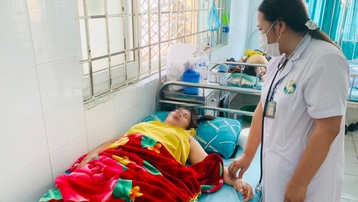 Đắk Lắk: 19 người nhập viện do ngộ độc sau đám cưới