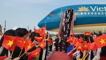 Thủ tướng Phạm Minh Chính tới Bắc Kinh, bắt đầu thăm chính thức Trung Quốc và dự Hội nghị Diễn đàn WEF 