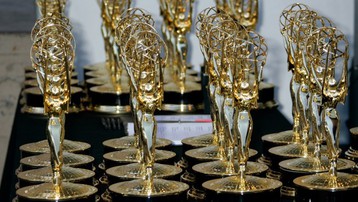 Lễ trao giải Emmy 2023 bị hoãn vì đình công kéo dài tại Hollywood
