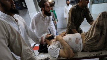 IS nhận trách nhiệm về vụ đánh bom tự sát khiến 54 người chết tại Pakistan