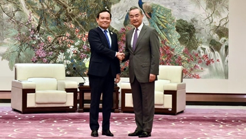 Phó Thủ tướng Chính phủ Trần Lưu Quang thăm tỉnh Vân Nam, Trung Quốc, dự Hội chợ Trung Quốc - Nam Á lần thứ 7, Hội chợ Côn Minh lần thứ 27