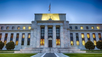 Quan chức Fed bất đồng quan điểm về lãi suất